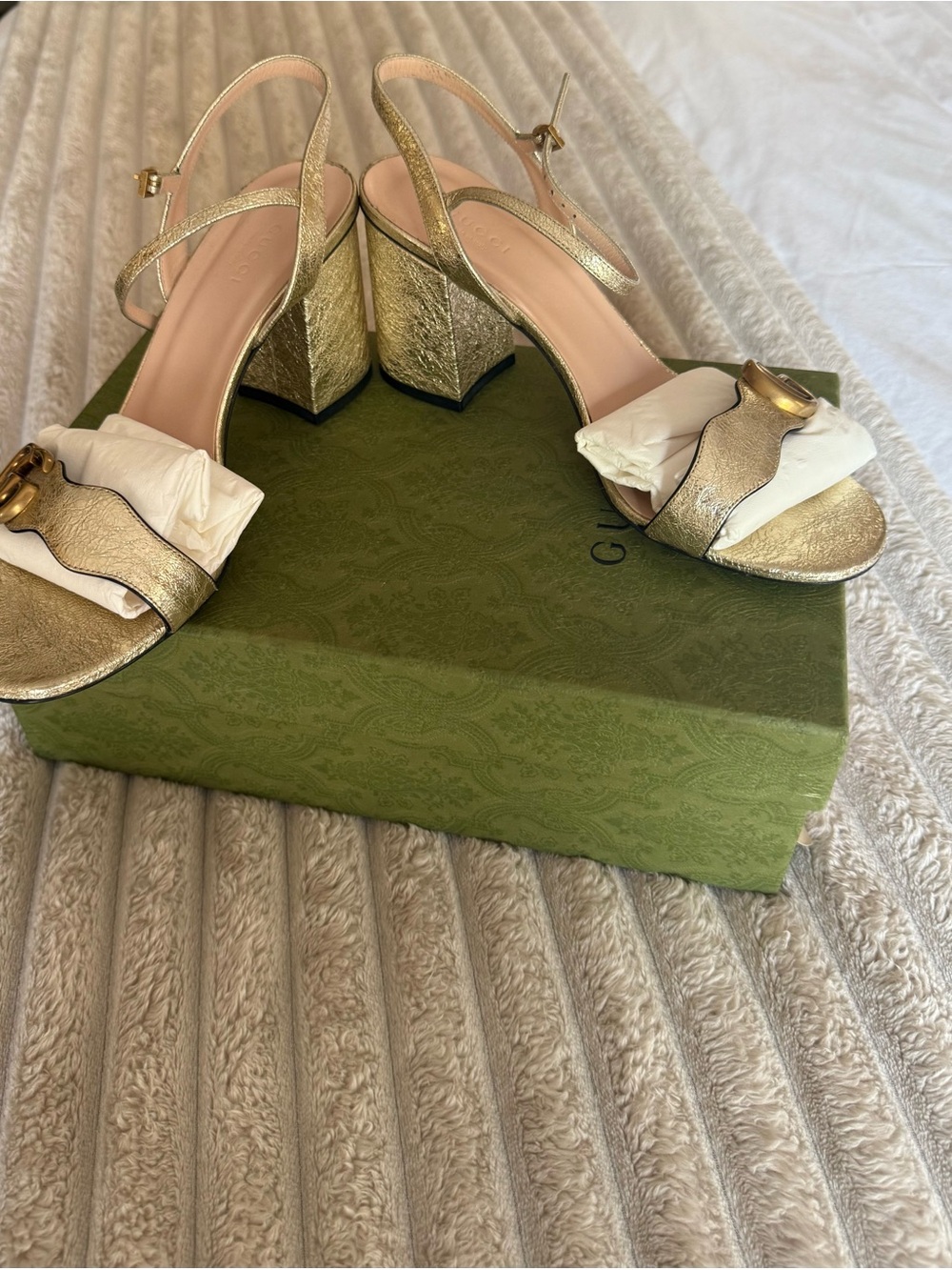 Gucci Marmont Metallic Leather Ankle Strap Sandals – Authentic
